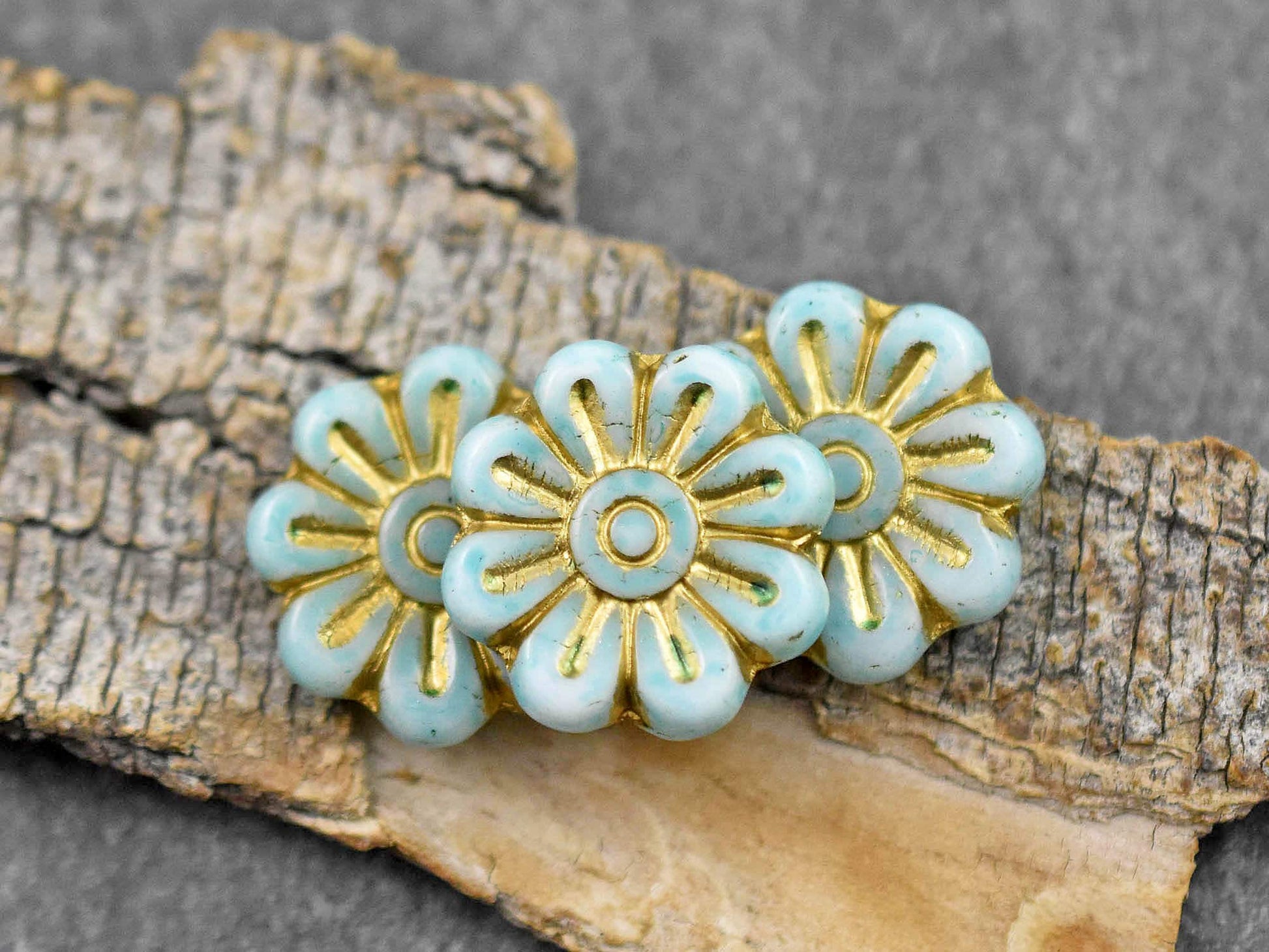 Flower Beads - Czech Glass Beads - Focal Beads - Czech Glass Flowers - Daisy Beads - 18mm - 6pcs - (4194)