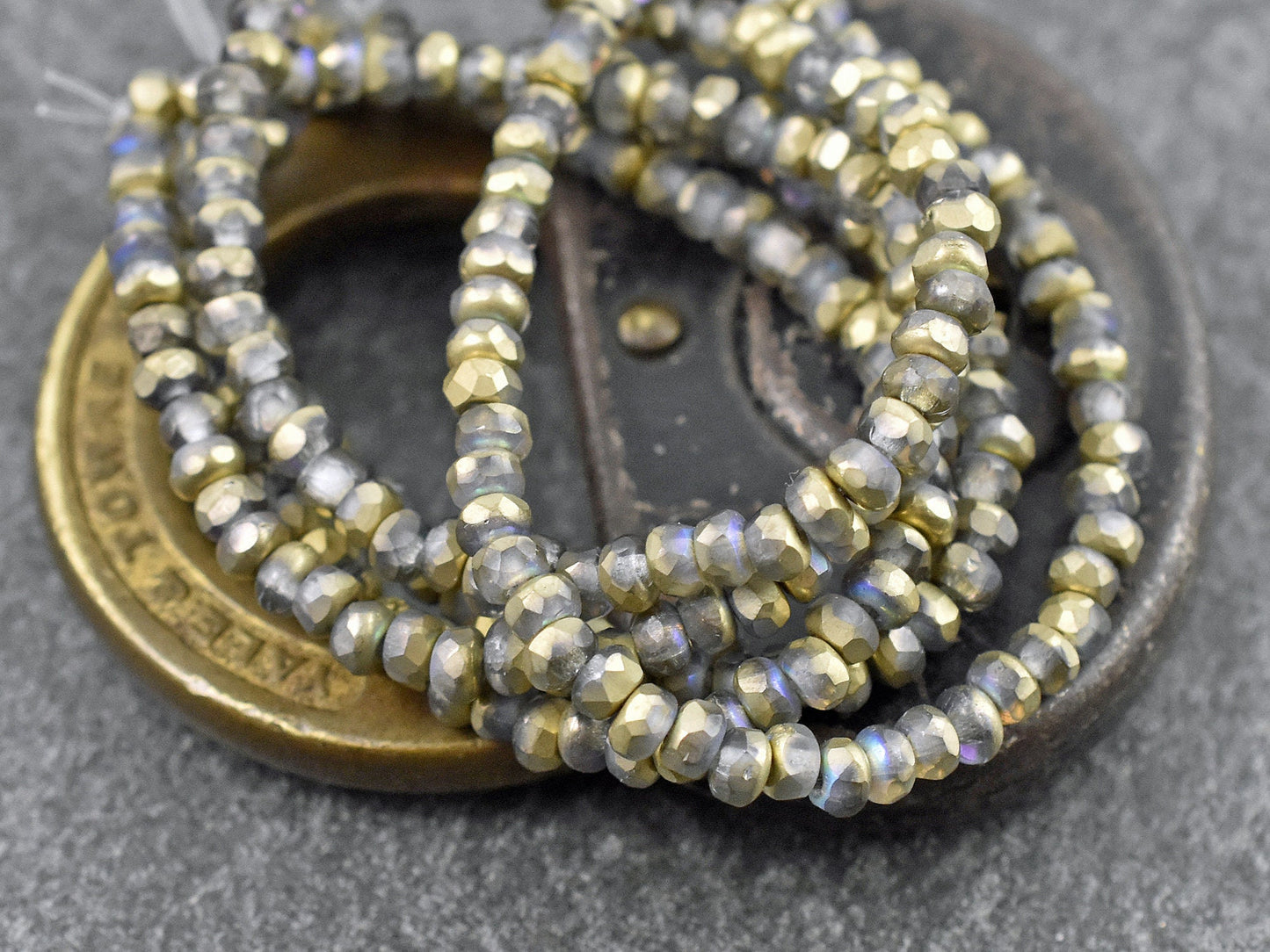 Czech Glass Beads - Micro Spacers - Spacer Beads - Glass Spacers - 2x3mm - 50pcs - (3670)