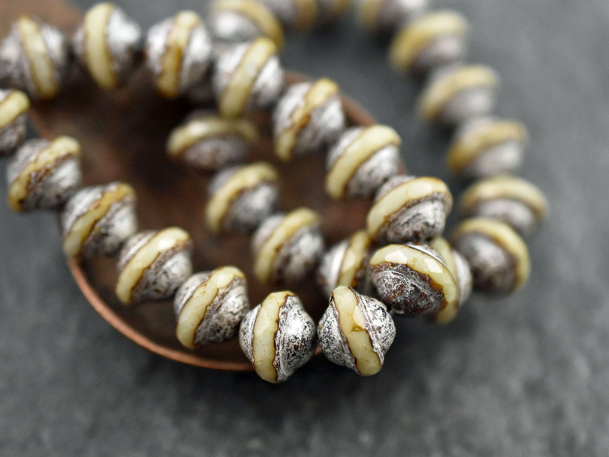 Picasso Beads - Czech Glass Beads - Saturn Beads - Saucer Beads - 10x8mm - 15pcs - (1163)