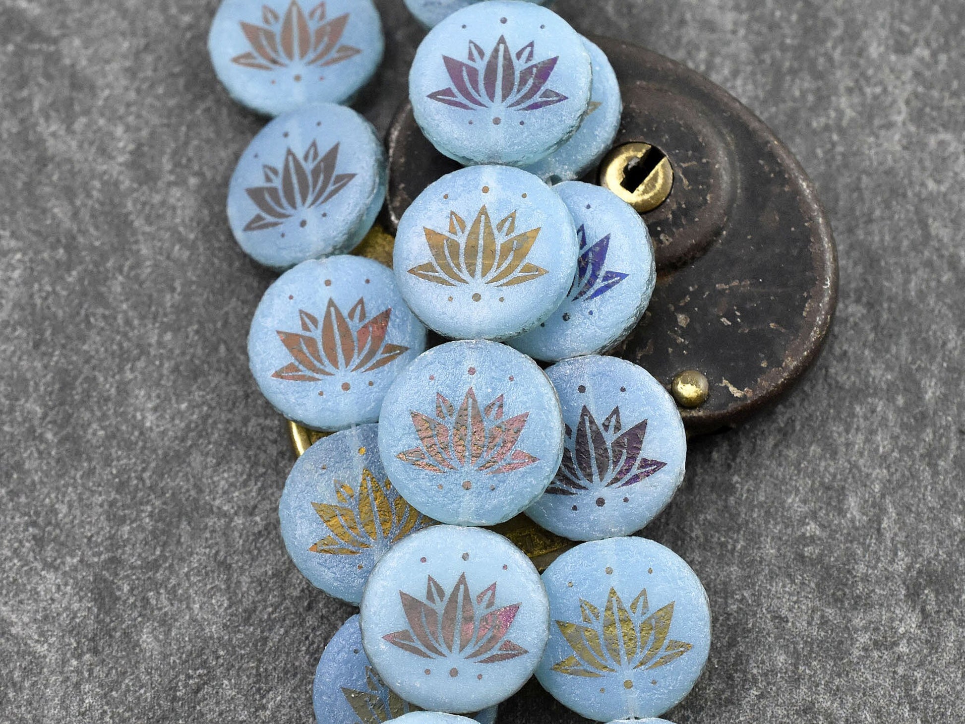 Czech Glass Beads - Lotus Flower Beads - Floral Beads - Focal Beads - Laser Etched Beads - 16mm - 8pcs - (4608)