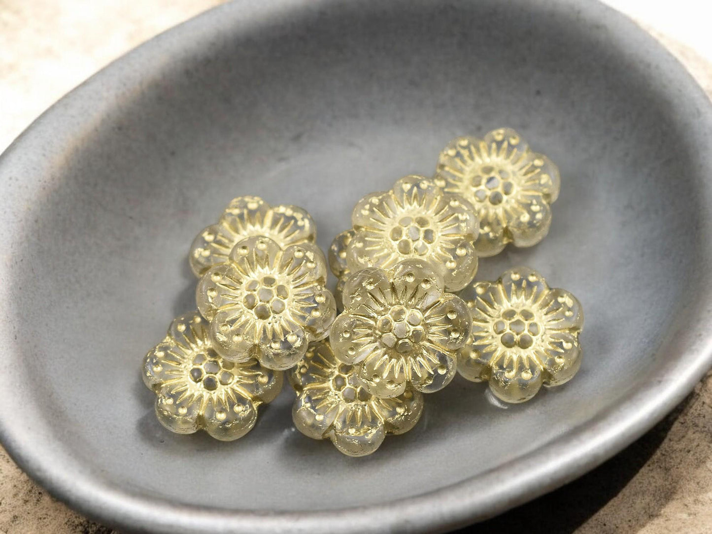 Czech Glass Beads - Wildflower Beads - Floral Beads - Picasso Beads - Czech Glass Flowers - 14mm - 12pcs - (B430)