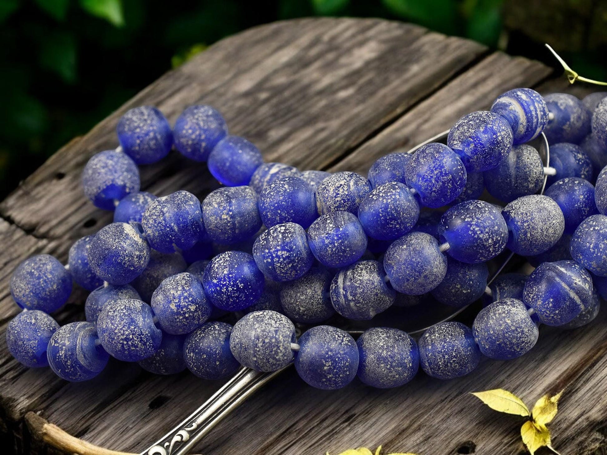 Recycled Glass Beads - Indonesian Glass Beads - Pompeii Beads - Java Beads - 24" Strand - (J09)