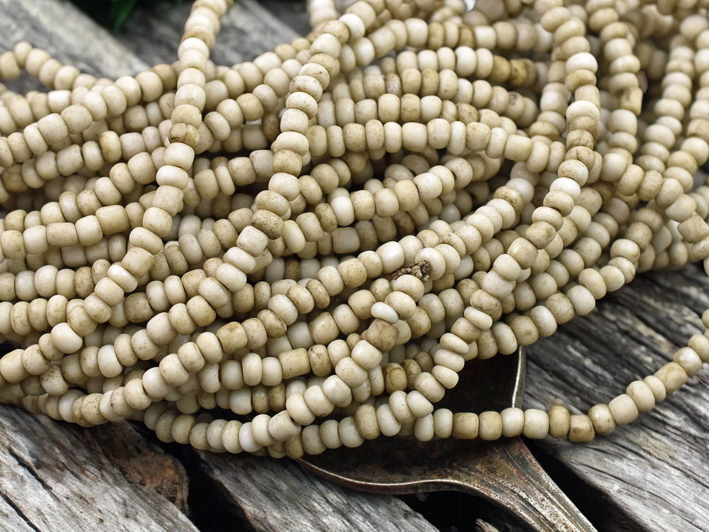 Java Beads - Seed Beads - Pony Beads - 4mm Beads - Spacer Beads - 48" Strand - (A272)