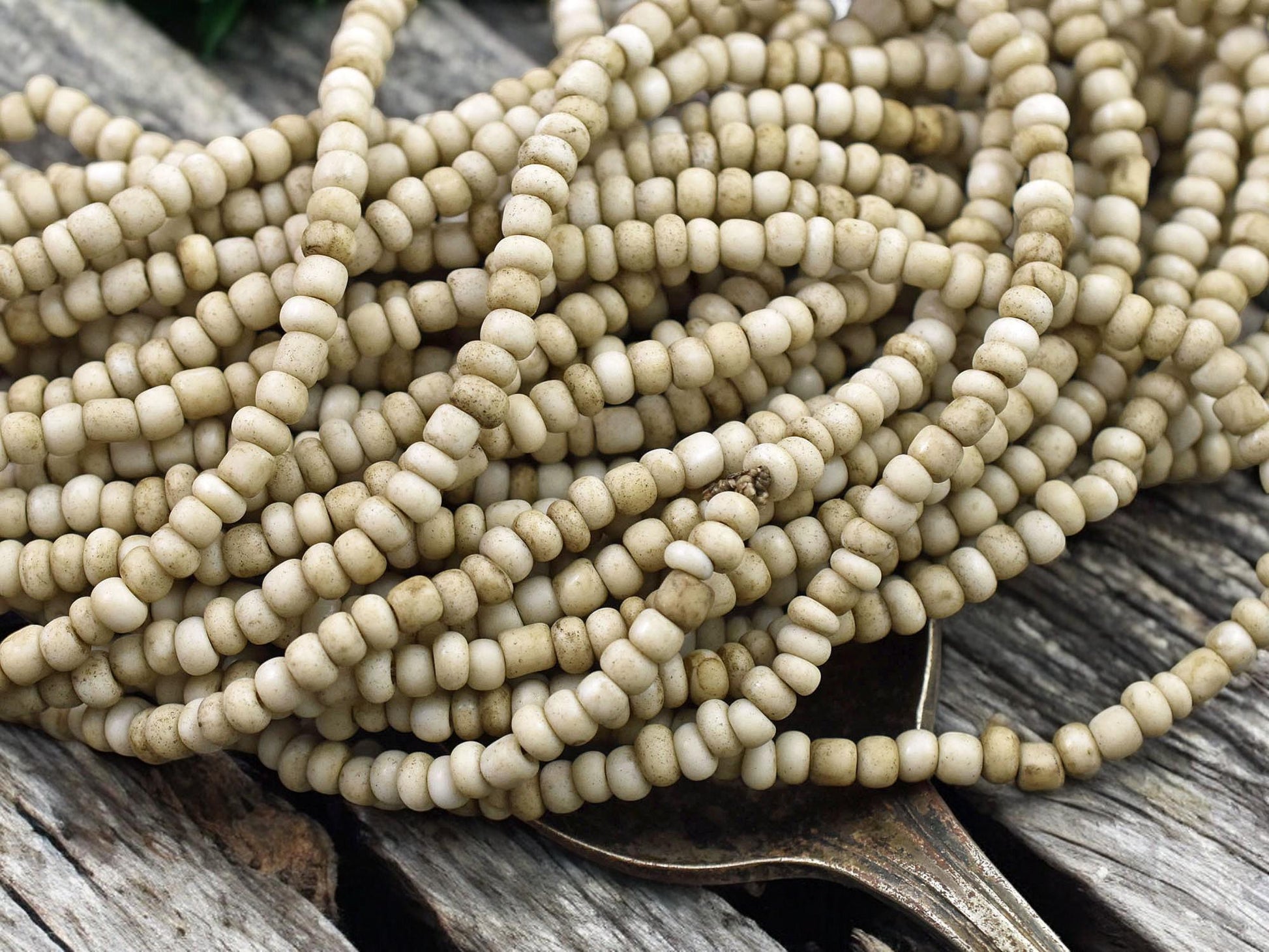 Java Beads - Seed Beads - Pony Beads - 4mm Beads - Spacer Beads - 48" Strand - (A272)