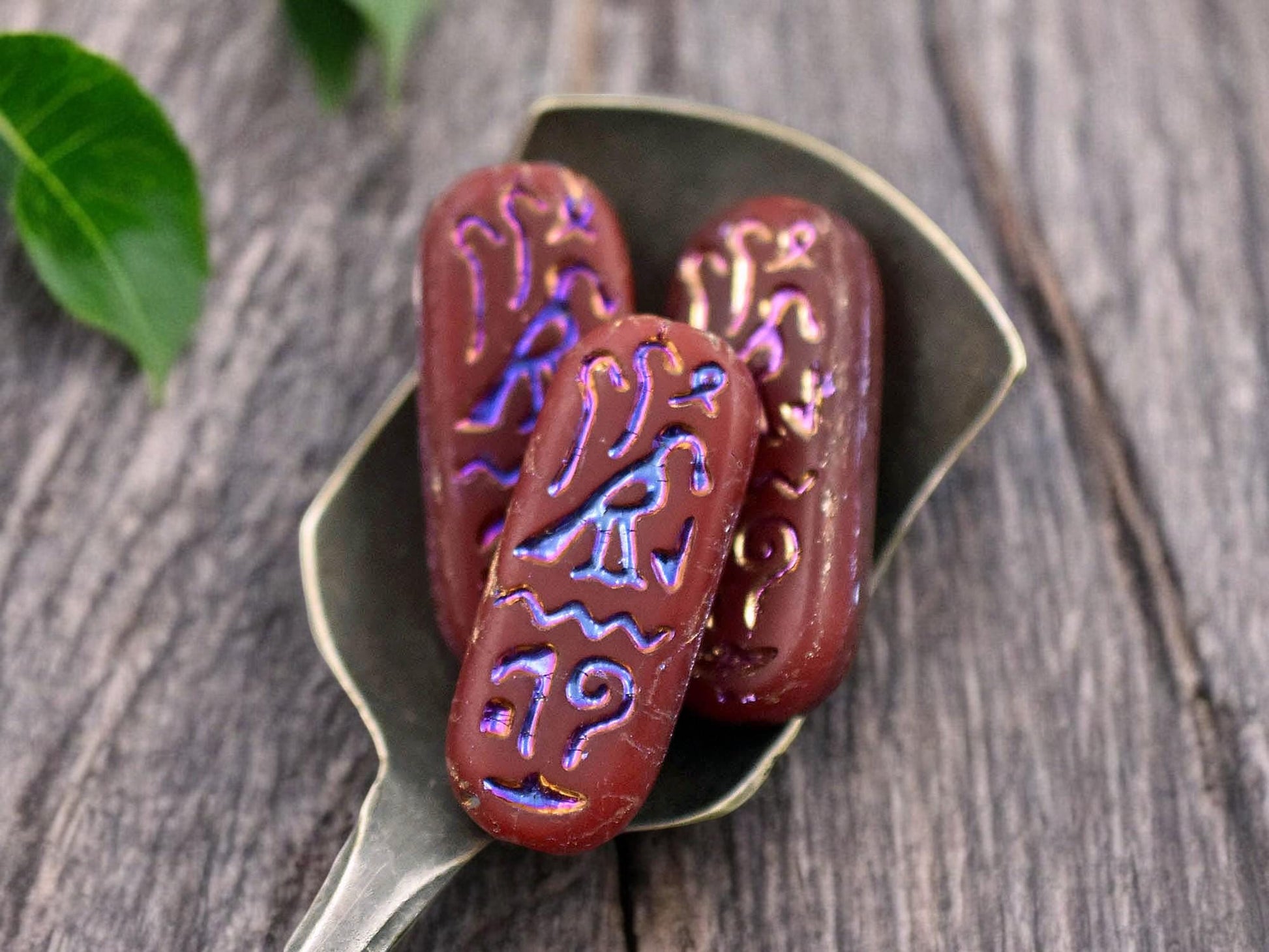 *6* 25x10mm Matte Red Opaline Rainbow Metallic Egyptian Cartouche Oval Beads