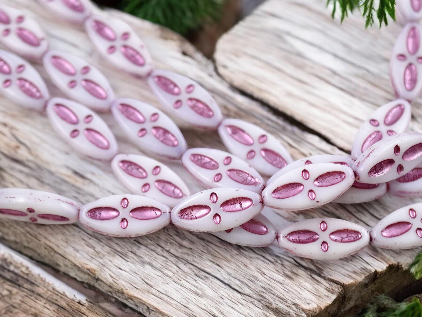 *8* 20x9mm Metallic Pink Washed White Marquise Oval Beads