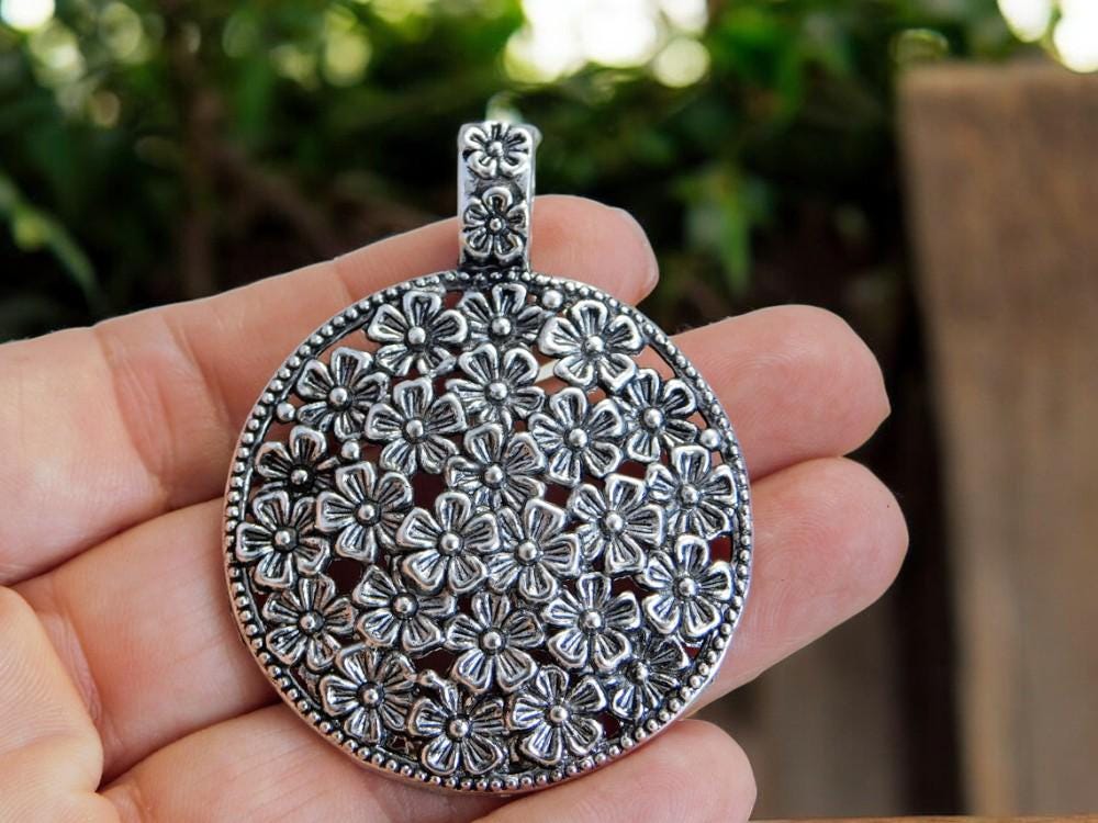59x45mm Antique Silver Floral Medallion Pendant