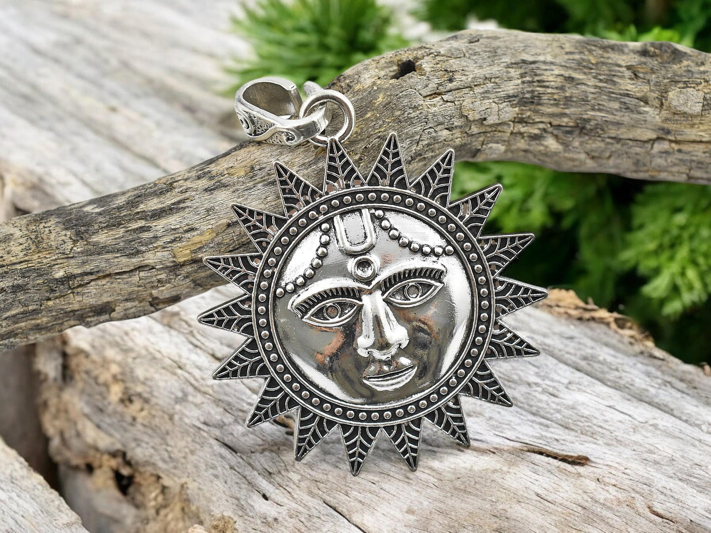 Sun Pendant - Metal Pendant - Silver Pendant - Celestial Pendant - 73x53mm - 2pcs - (B129)