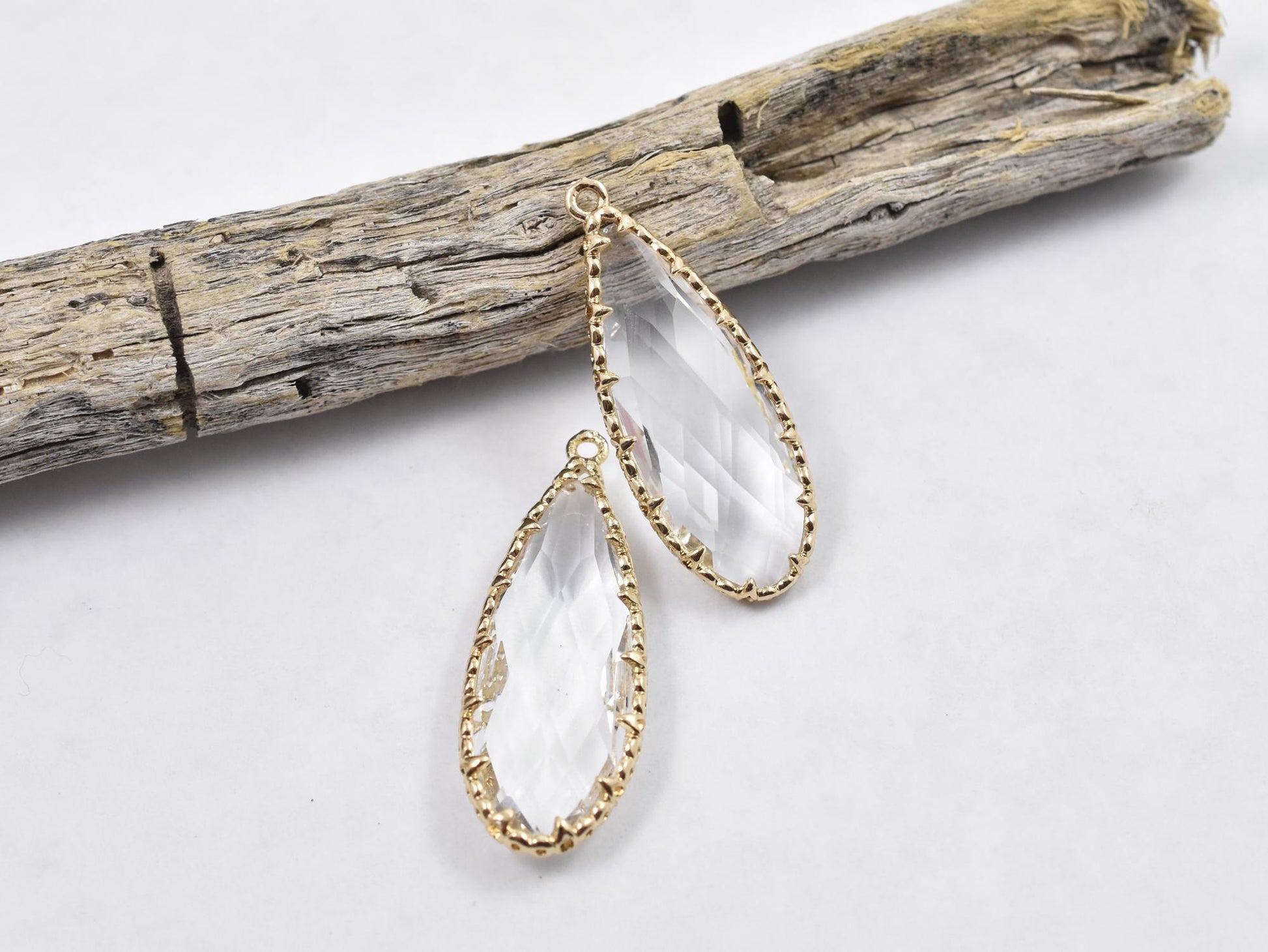 Gold Pendants - Glass Pendants - Bezel Pendant - Teardrop Pendant - Long Lasting Plating - 36x14mm - 2pcs - (A120)