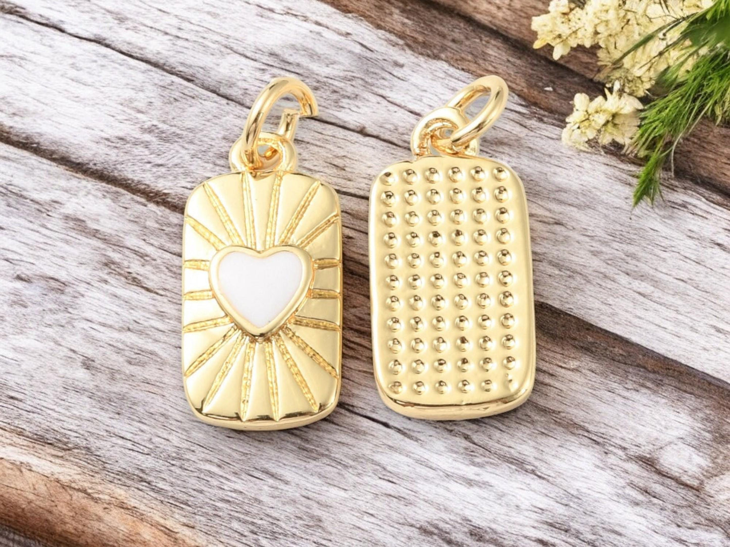 Gold Charms - Enamel Charms - Metal Charms - Small Charms - Heart Charms - 5pcs - 15x14mm - (5743)