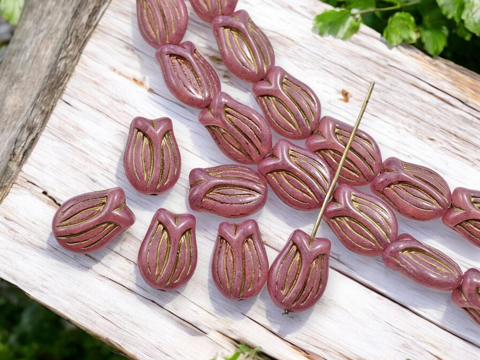 Czech Glass Beads - Flower Beads - Floral Beads - Pink Beads - 16x11mm - 10pcs - (3212)