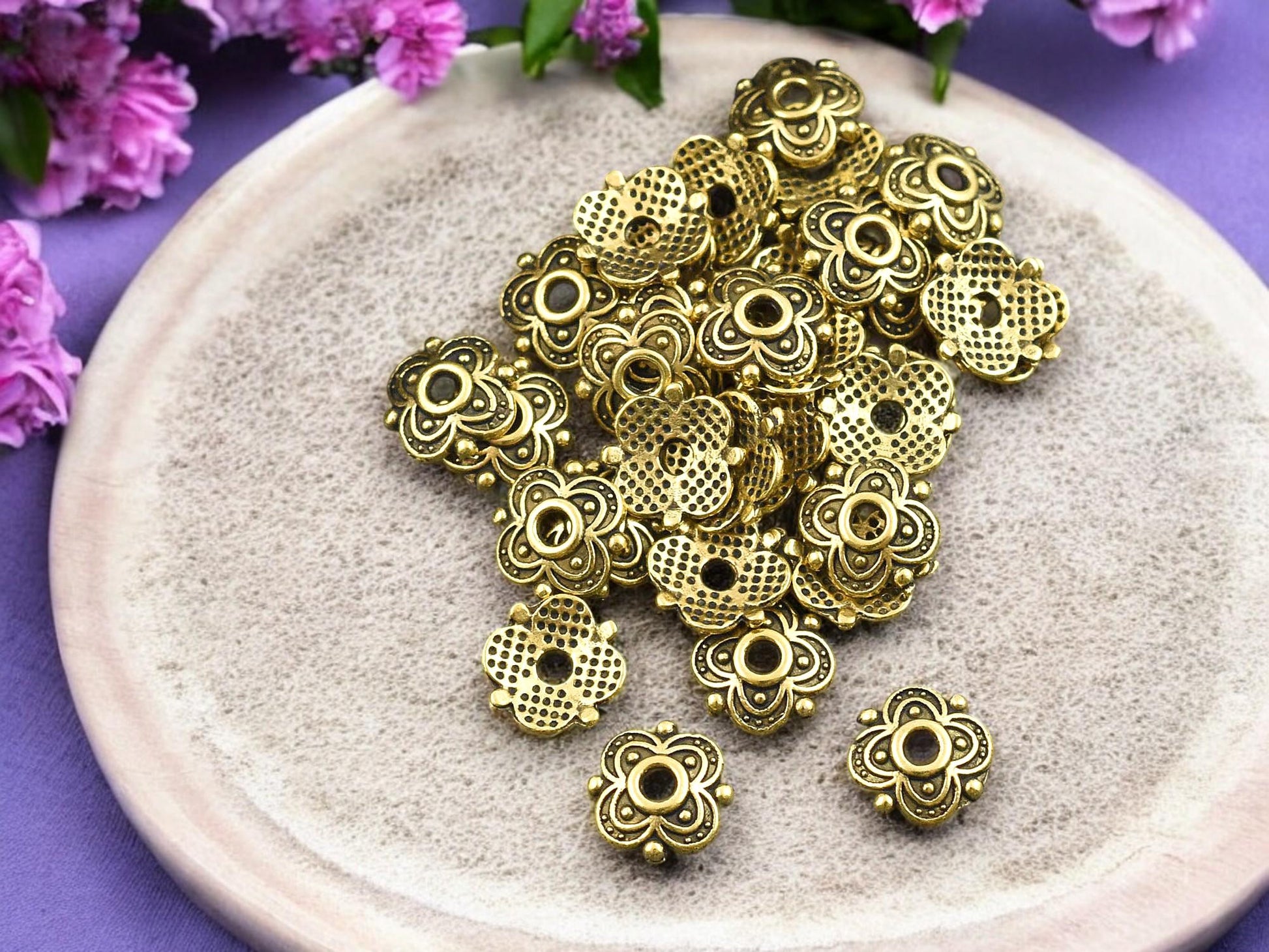 *100* 8mm Antique Gold Bead Caps