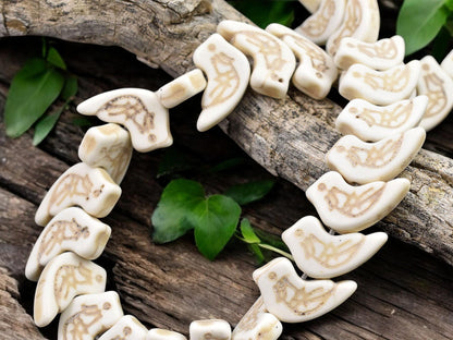 19x10mm Bone Synthetic Turquoise Bird Beads - 15" Strand