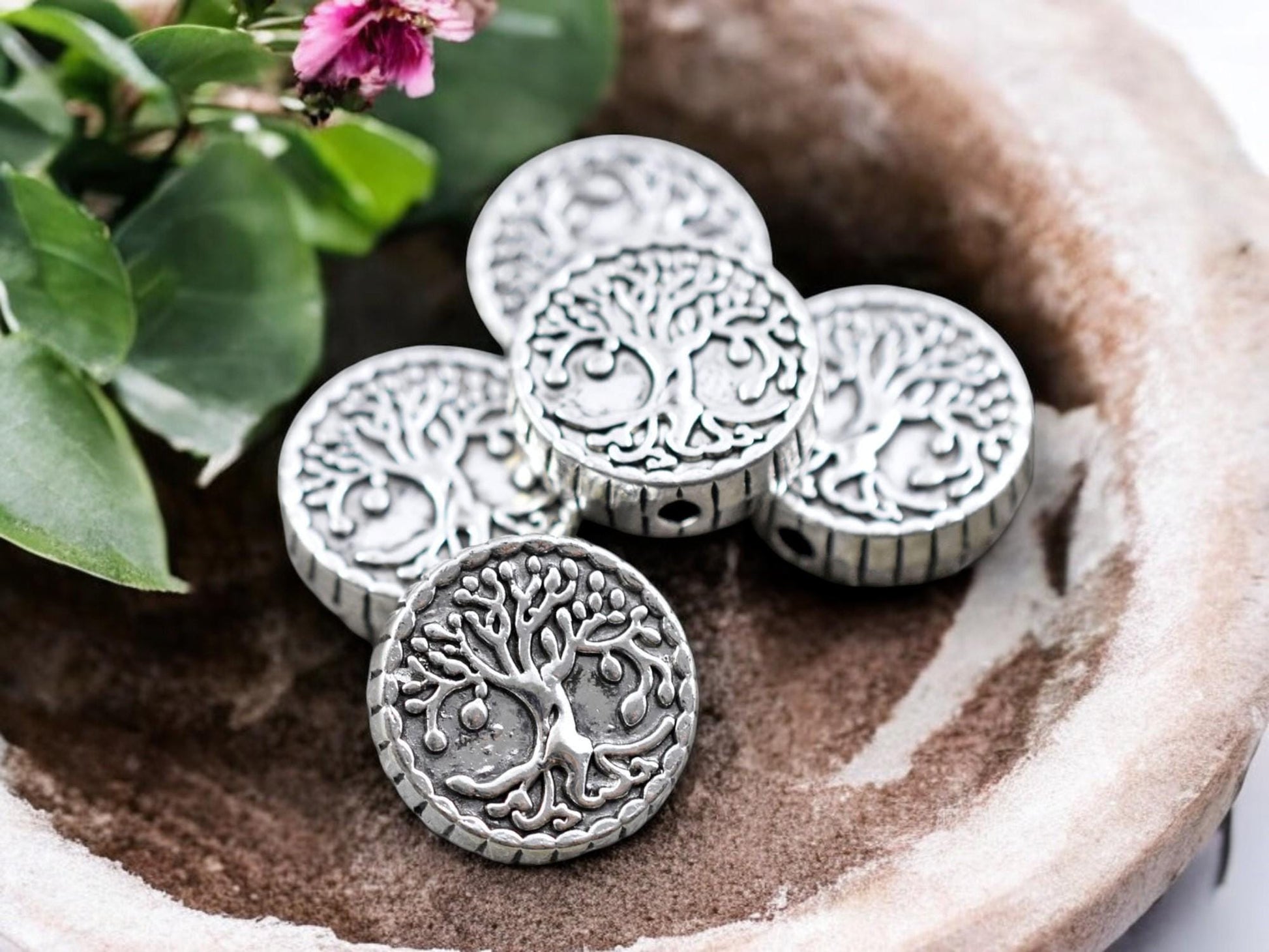*5* 15mm Antique Silver Tree Of LIfe Coin Beads
