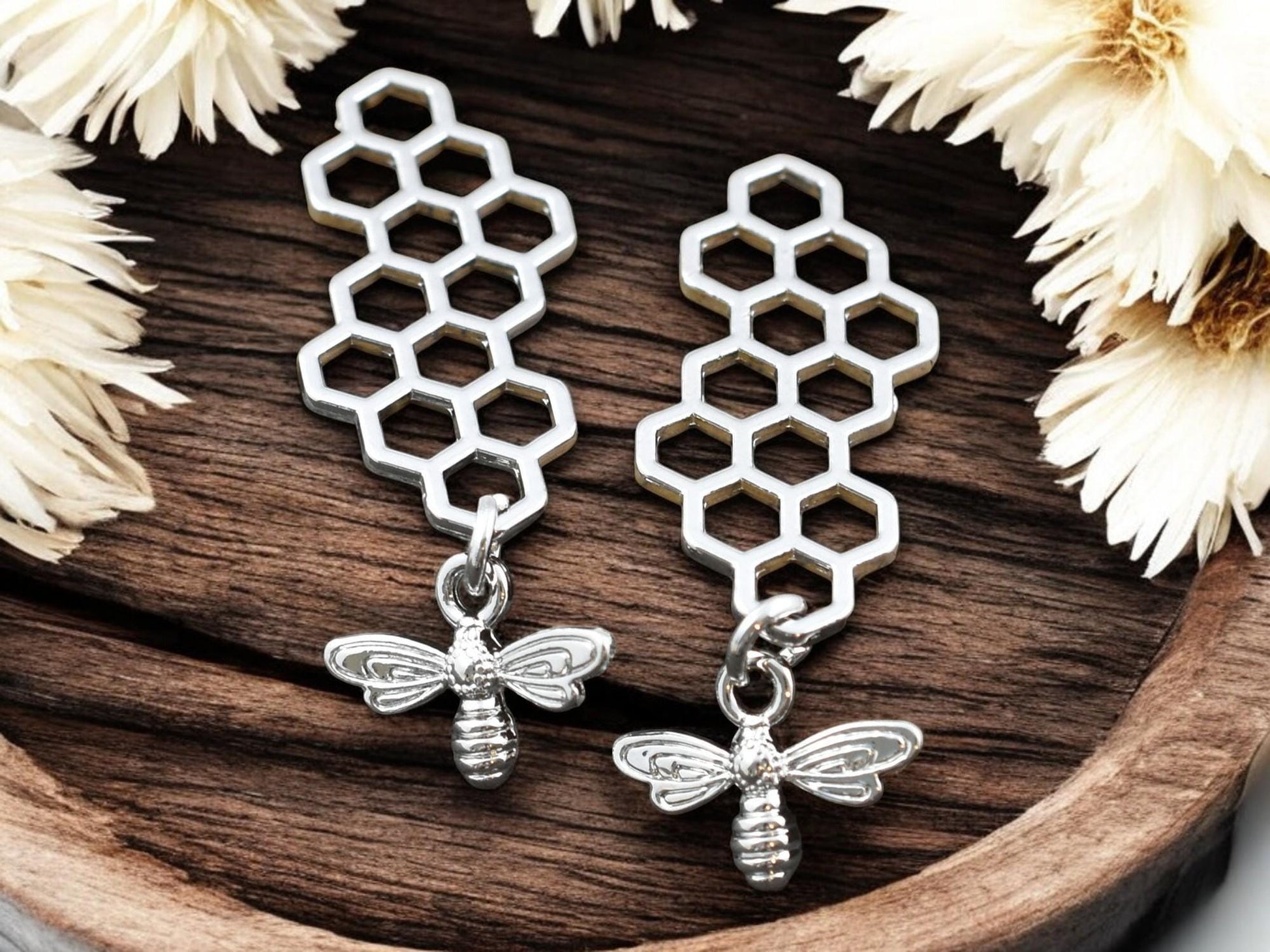 *2* 46x16mm Antique Silver Bee Honeycomb Charms