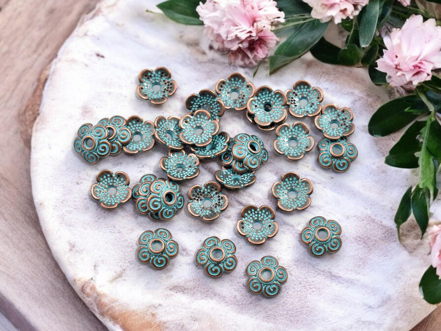 Metal Bead Caps - Patina Bead Caps - Copper Bead Caps - 8mm Bead Caps - Metal Beads - Copper Spacers - Spacer Beads - 200pcs - (B563)