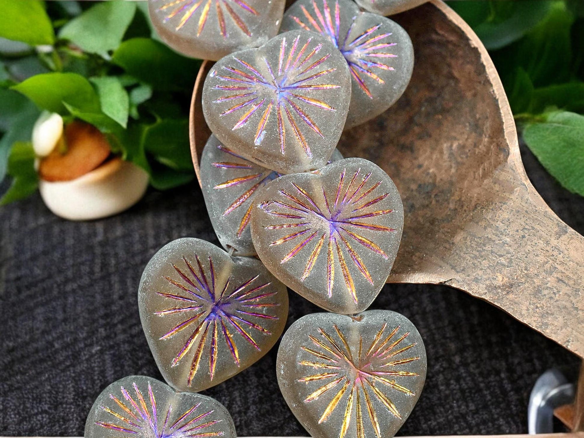 *6* 18mm Metallic Volcano Washed Matte Black Diamond Heart Beads