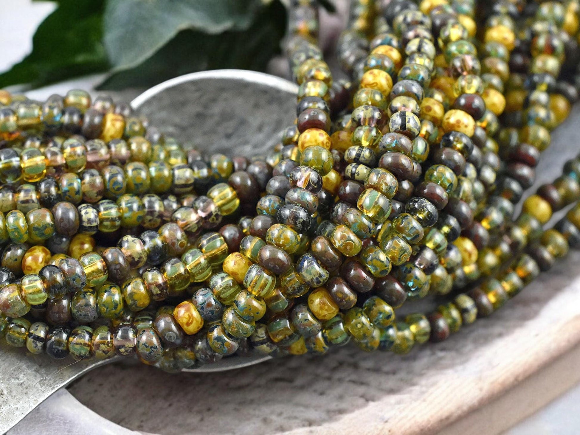 6/0 Aged Bear Striped Picasso Czech Glass Seed Bead Mix (21" Strand)