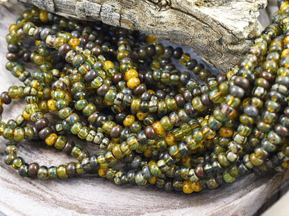 6/0 Aged Bear Striped Picasso Czech Glass Seed Bead Mix (21" Strand)