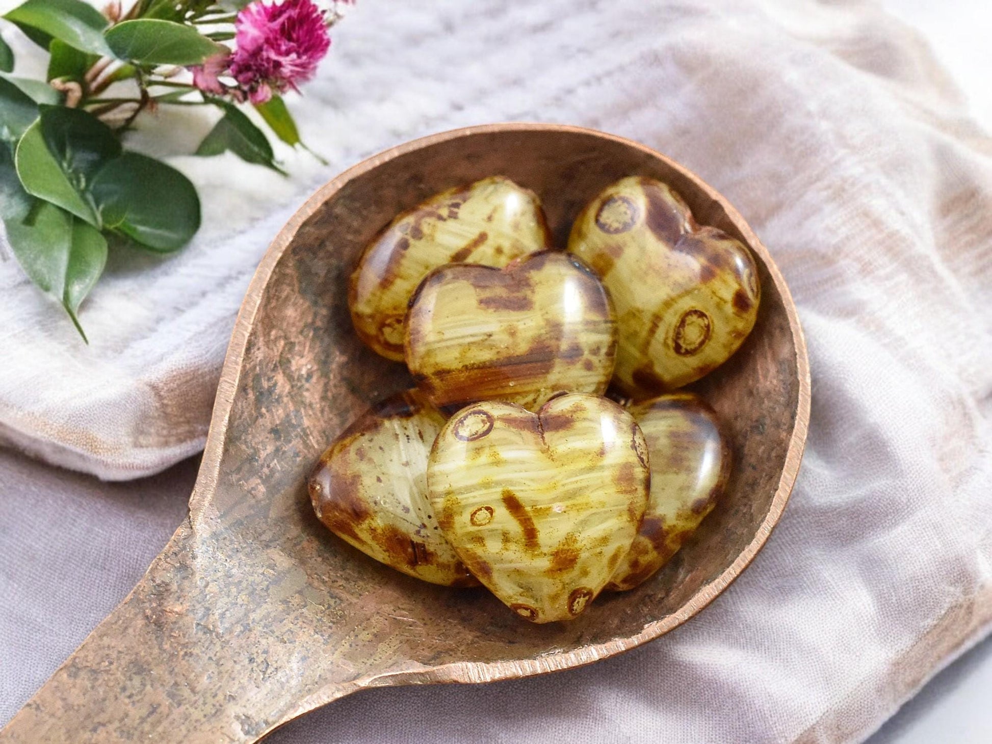 *10* 16x15mm Mottled Beige Opal Travertine Heart Beads