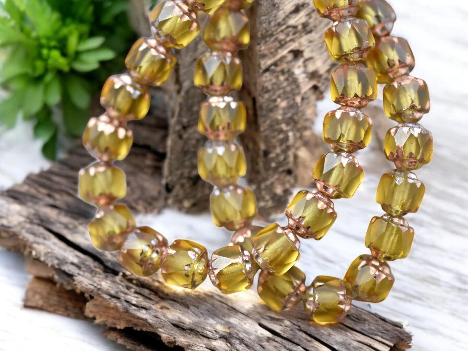 *20* 6mm Copper Washed Matte Yellow Topaz Polished Cathedral Beads