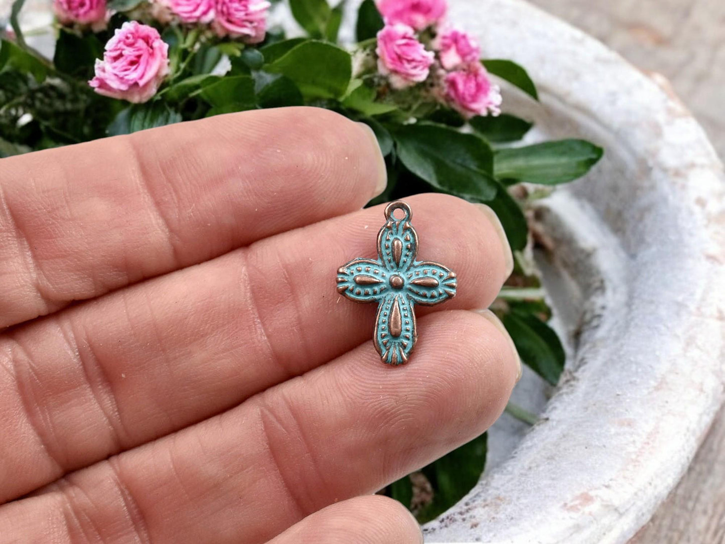 Cross Charms - Patina Charms - Metal Charms - Religious Charms - Rosary Supplies - 18x13mm - 50pcs - (4846)