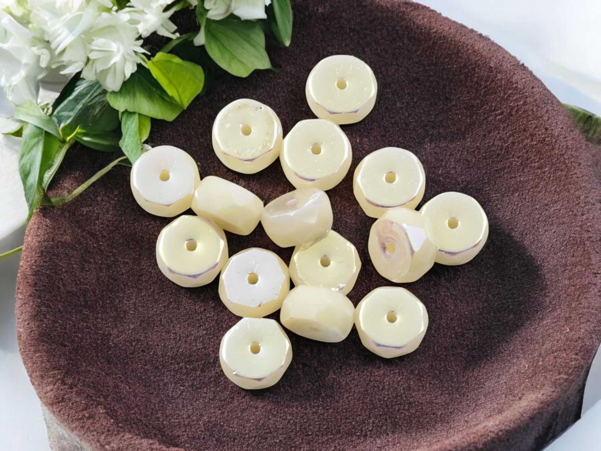 Heishi Beads - Czech Glass Beads - Fire Polished Beads - Rondelle Beads - 6x4mm - 15pcs - (1006)