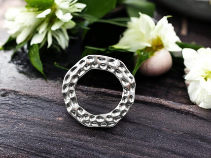 Ring Pendant - Hammered Pendant - Silver Connector - Metal Pendant - Boho Pendant - 2pcs - 38mm - (4585)