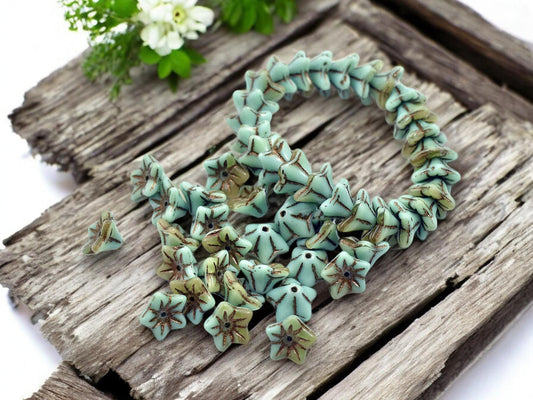 Bell Flower Beads - Czech Glass Beads - Czech Flower Beads - Trumpet Bell Flower - 6x9mm - 25pcs - (2579)