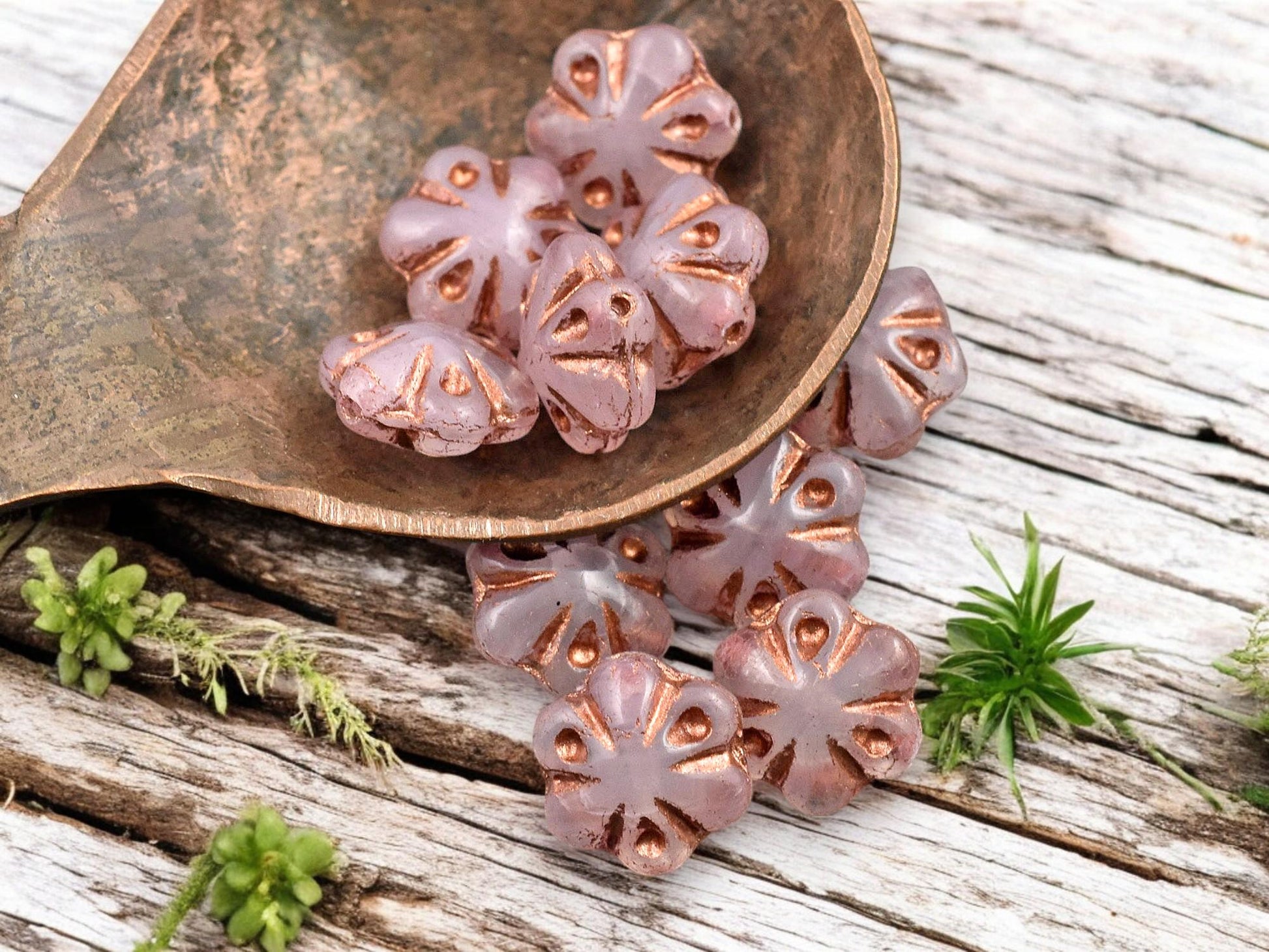 *10* 11mm Copper Washed Milky Pink Scalloped Flower Beads