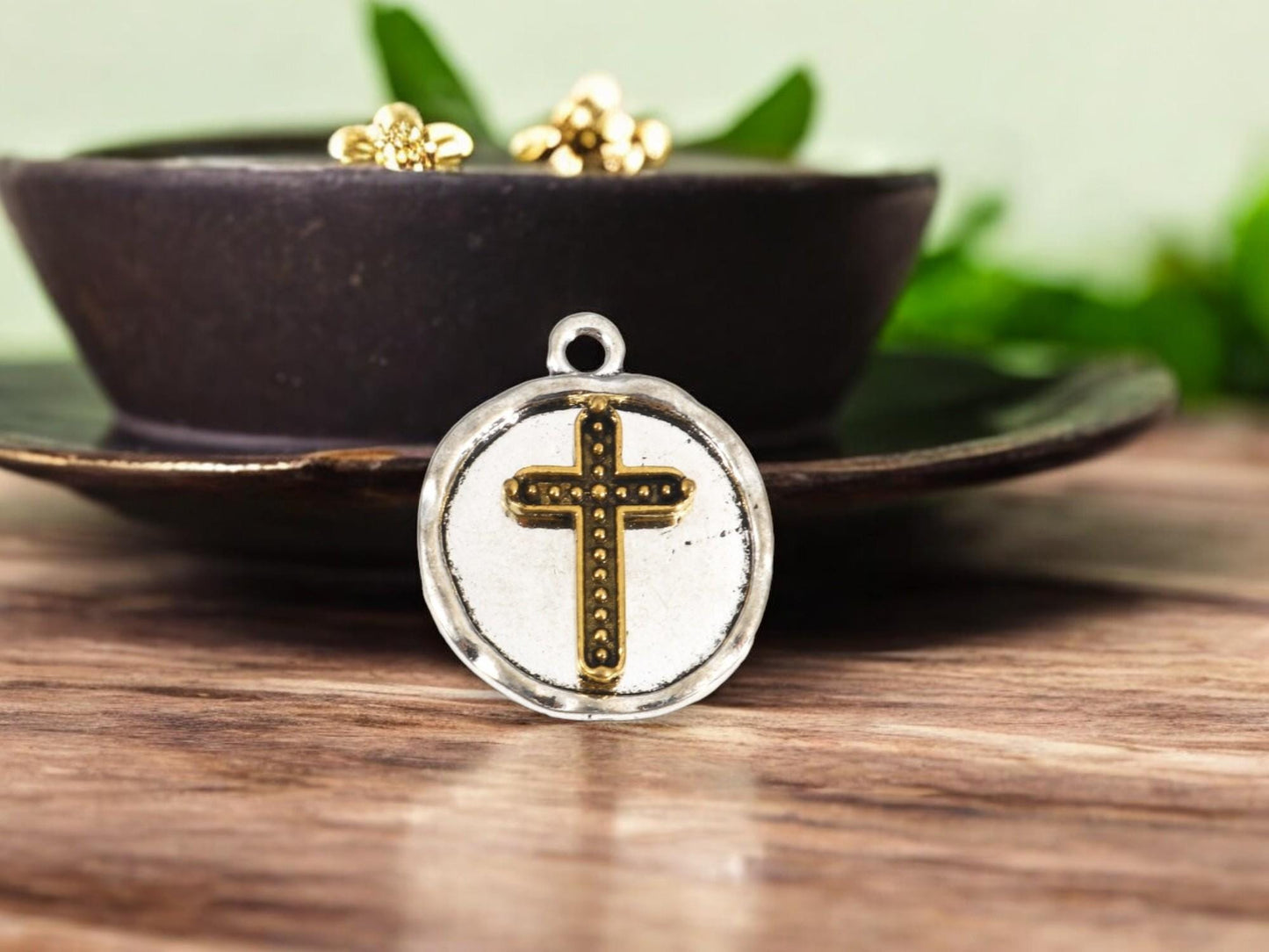 Cross Charms - Metal Charms - Religious Charms - Silver Charms - 10pcs - 23x19mm - (4765)