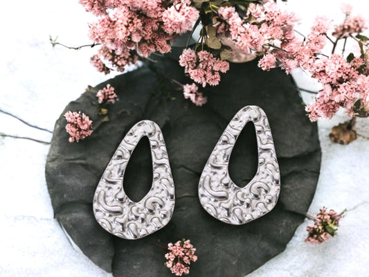 Metal Charms - Drop Charms - Earring Charms - Silver Charms - 2pcs - 34x22mm - (2111)