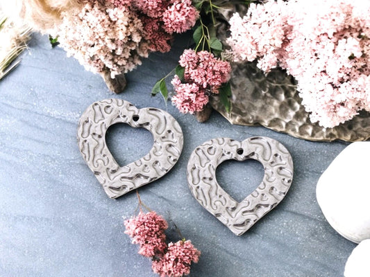 Metal Charms -Hammered Charms - Heart Charms - Earring Charms - Silver Charms - 2pcs - 30mm - (5041)