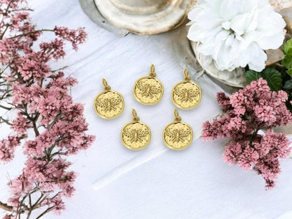 Bee Charms - Metal Charms - Gold Charms - Small Charms - Charm Tags - 5pcs - 17x12mm