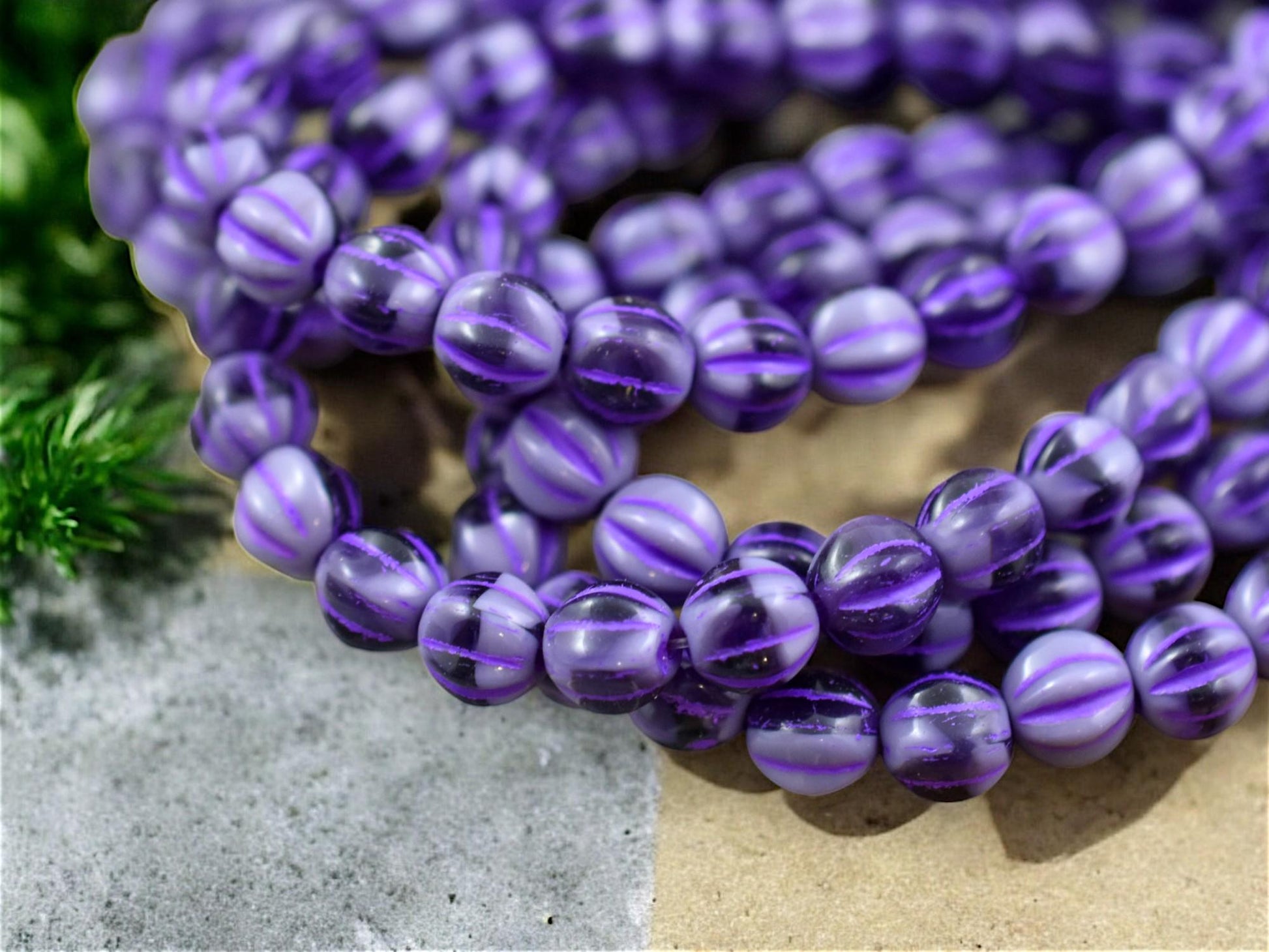 *25* 6mm Purple Pansy Round Melon Beads