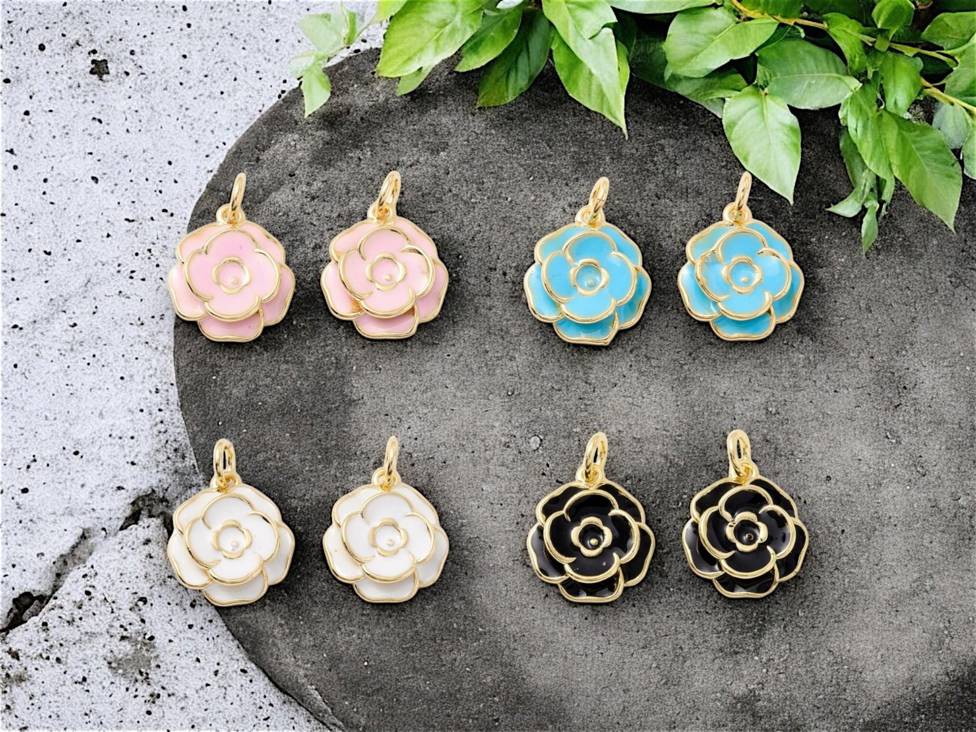 Flower Charms - Enamel Charms - 18k Gold Charms - Jewelry Making Charms - 17x15mm - 4pcs
