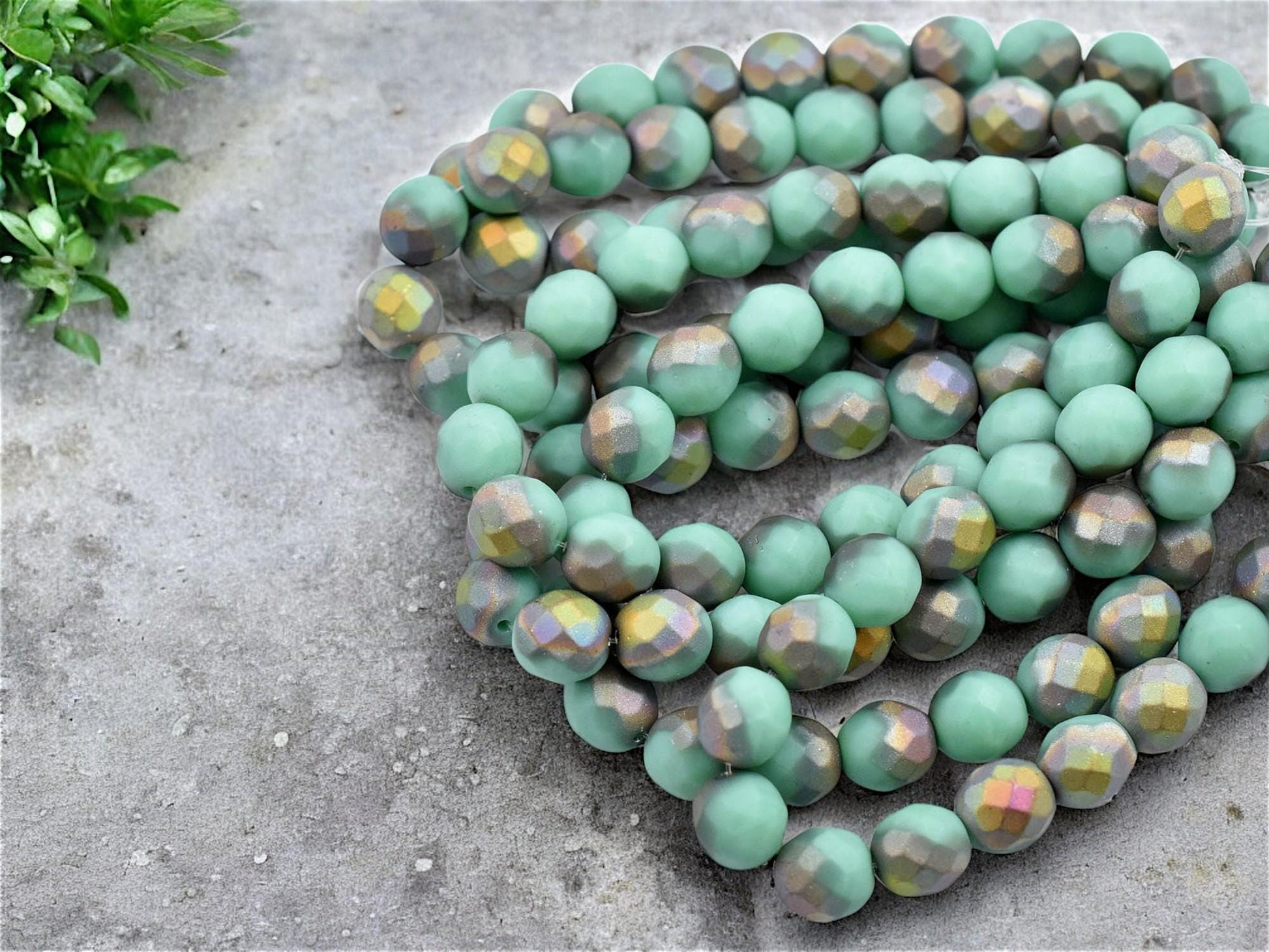 Czech Glass Beads - Picasso Beads - Fire Polished Beads - Round Beads - 8mm - 20pcs - (B184)