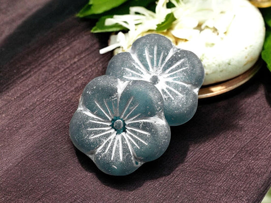 *2* 21mm Silver Washed Etched Teal Blue Hibiscus Flower Beads