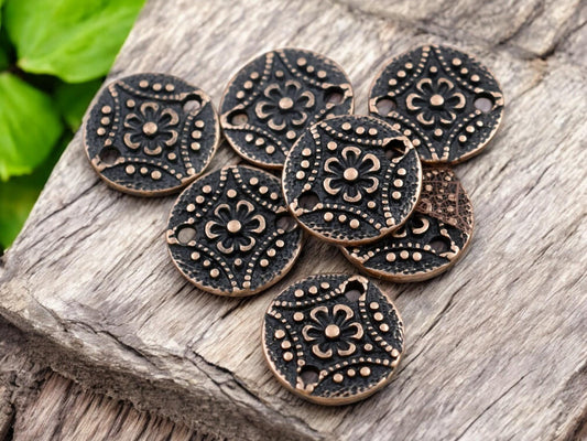 *50* 11mm Antique Copper Round Floral Connectors
