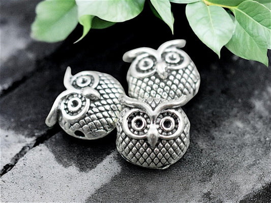 *20* 11mm Antique Silver Owl Beads