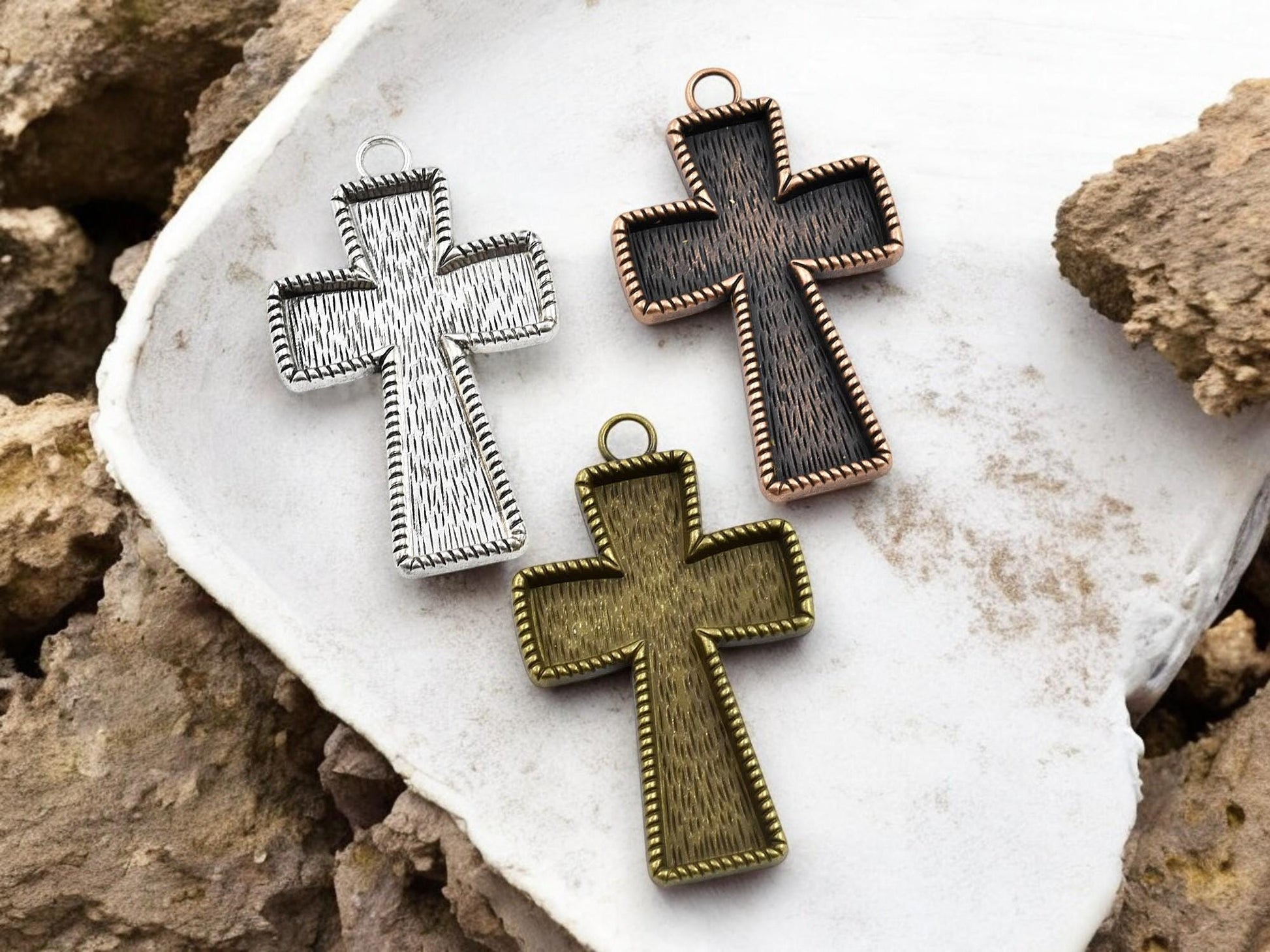 Metal Pendant - Cross Pendant - DIY Resin Jewelry - Open Bezel Pendant - 70x43mm - 2pcs