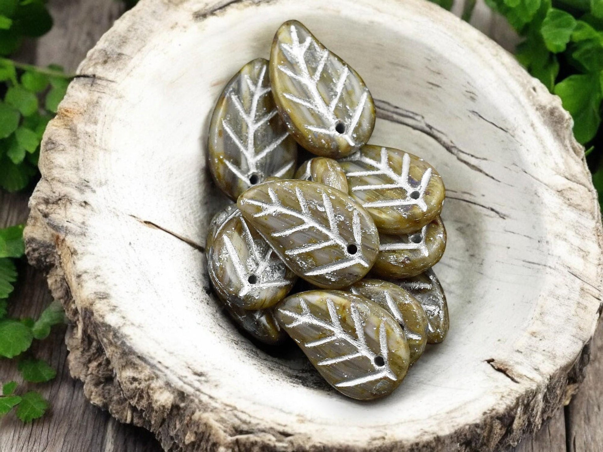 *25* 15x9mm Silver Washed Sandy Beige Opaline Top Hole Leaf Beads