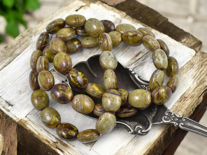 Picasso Beads - Czech Glass Beads - Oval Beads - Vintage Czech Beads - 10x12mm - 15pcs - (3234)