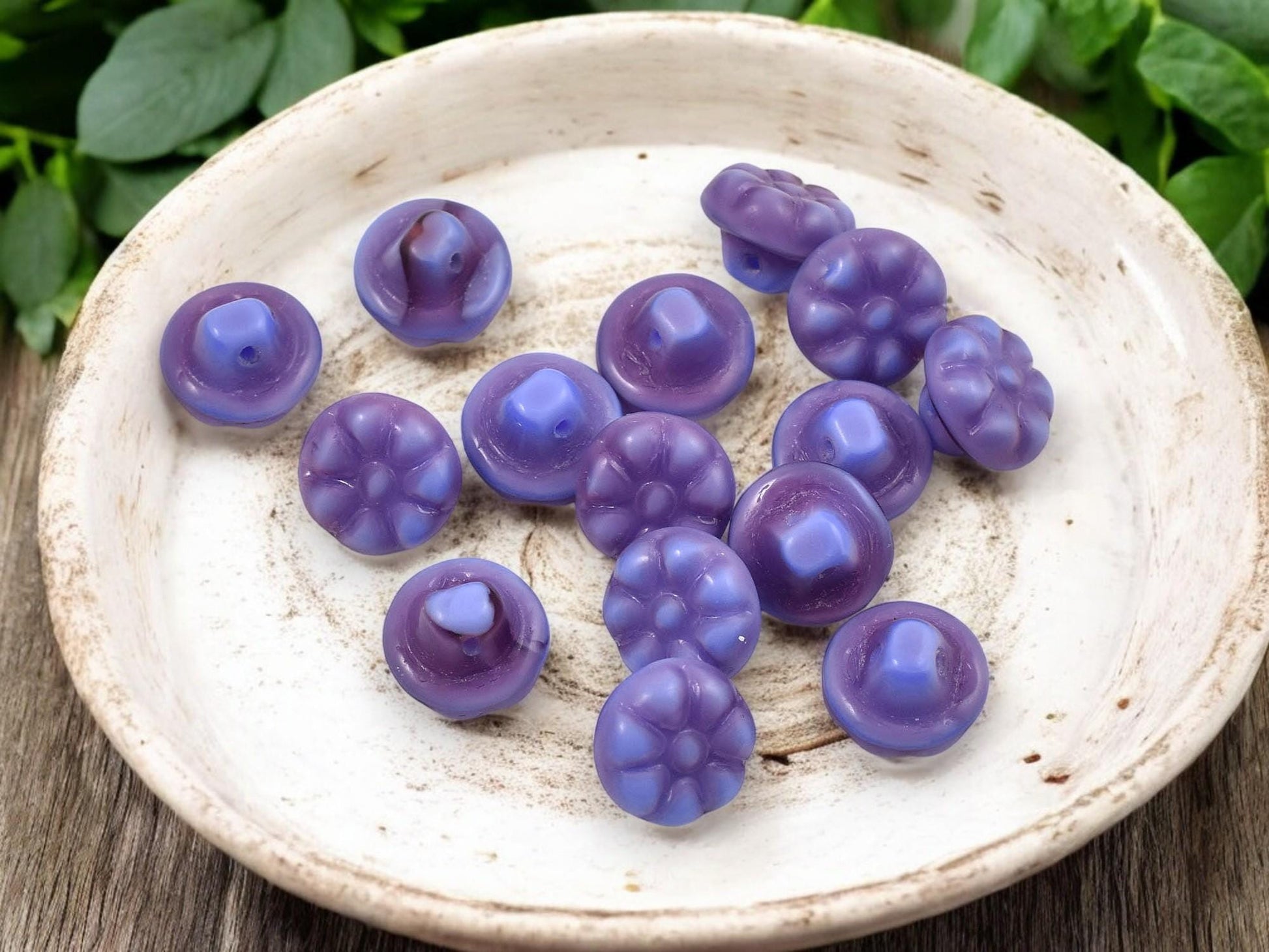 Czech Glass Beads - Button Flower Beads - Czech Glass Buttons - 11x8mm - 15pcs - (2013)