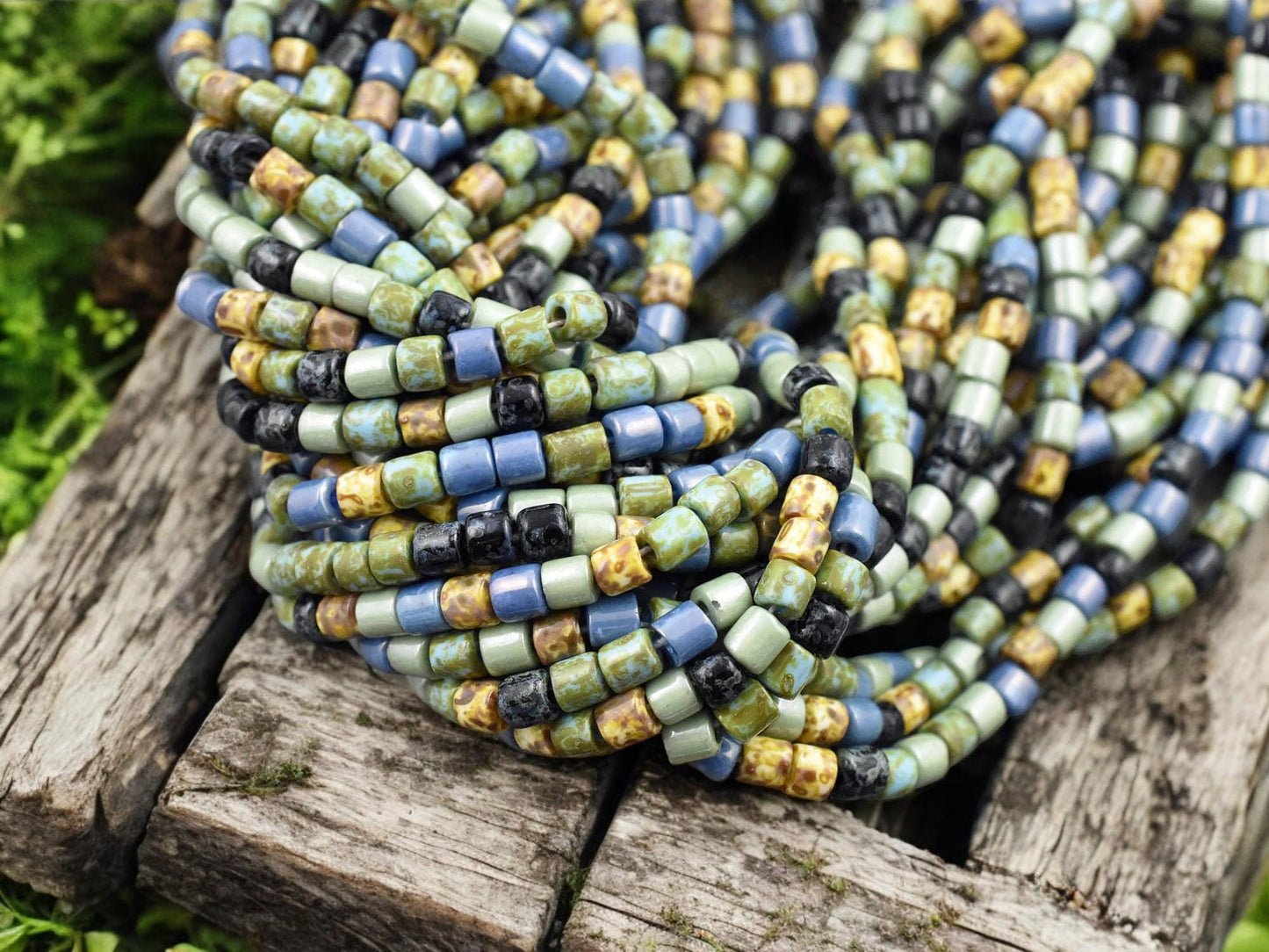 6/0 Aged Denim Turquoise Picasso Tube Seed Bead Mix (20" Strand)