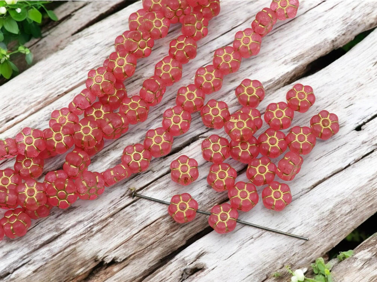 Czech Glass Beads - Flower Beads - Czech Glass Flowers - 8mm - 19pcs - (3493)