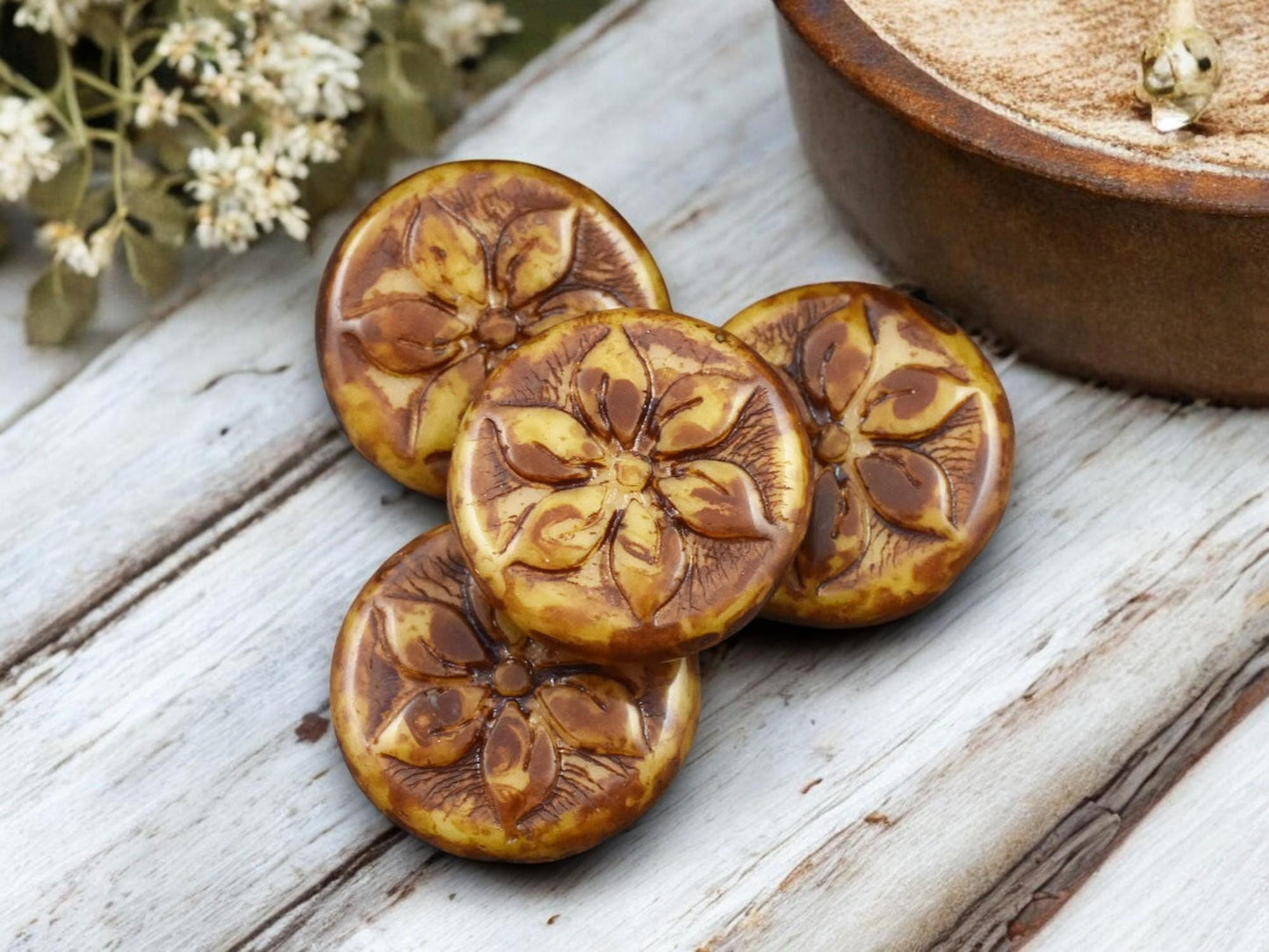 *5* 18mm Alabaster Picasso Floral Coin Beads