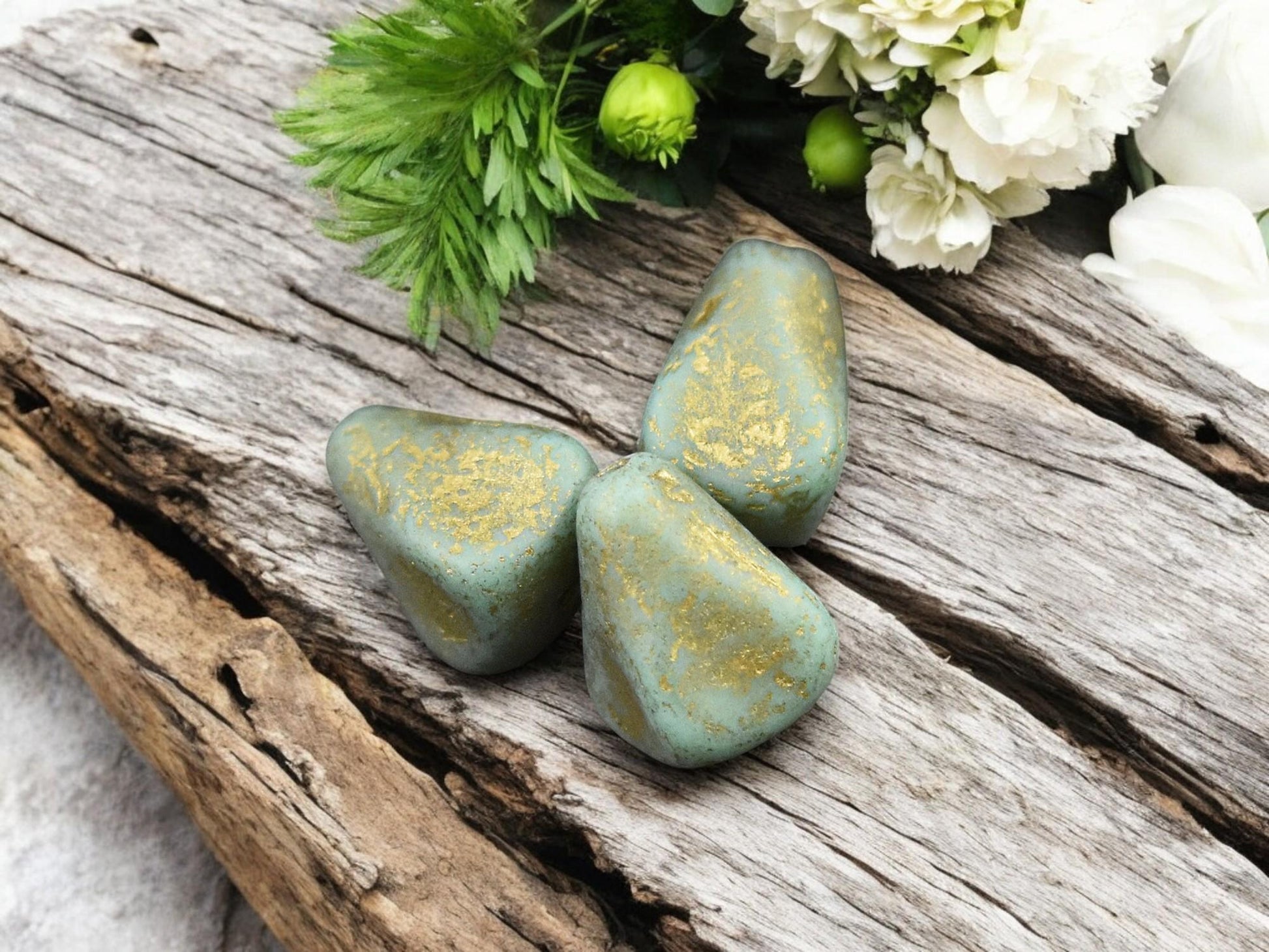 *12* 13x12mm Gold Etched Turquoise Vintage Style Drop Beads