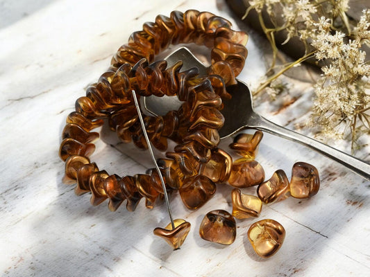 Czech Glass Beads - Bell Flower Beads - Czech Flower Beads - 10x12mm - 25pcs - (4482)