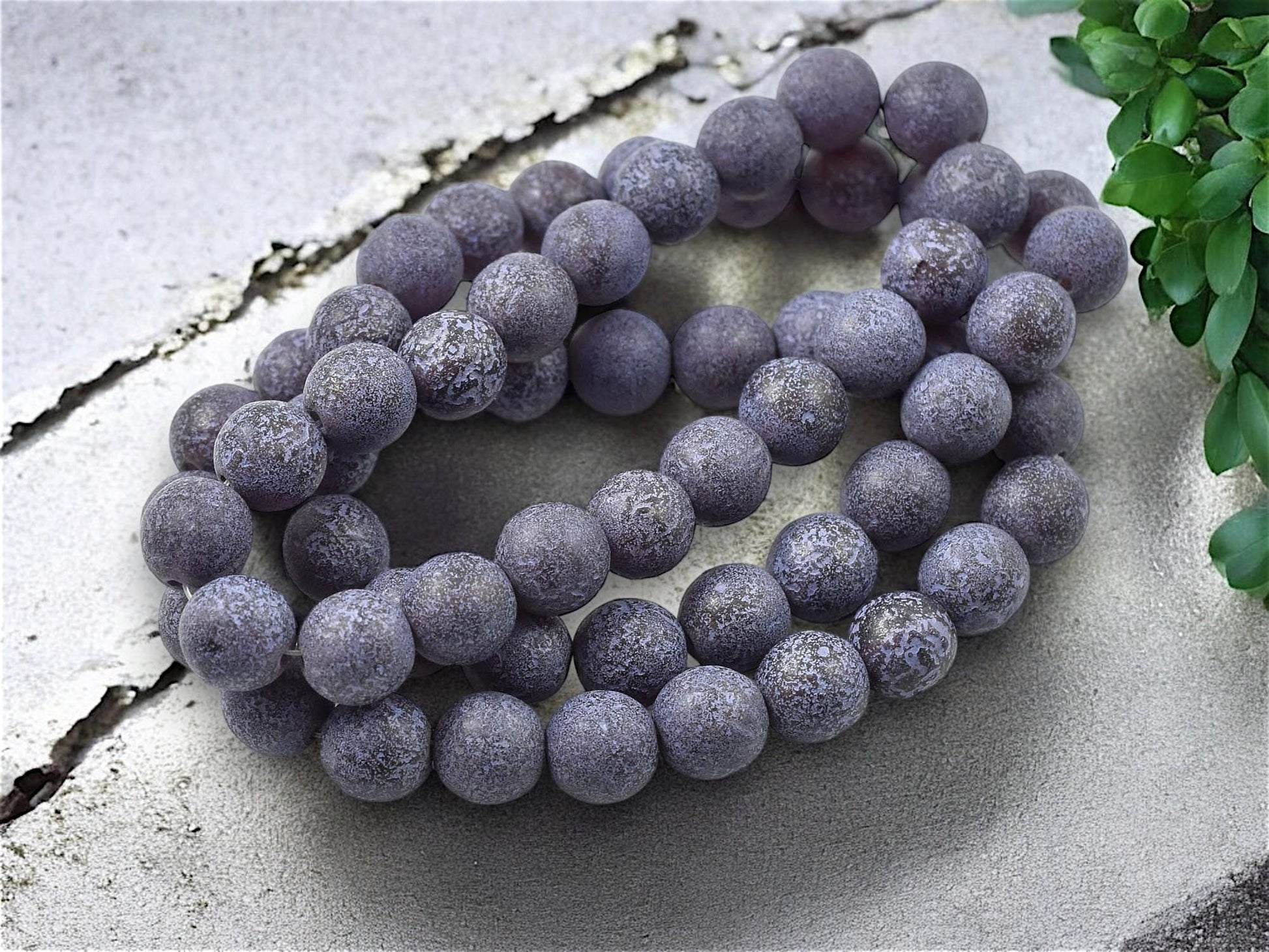*20* 8mm Purple Etched Matte Amber Round Druk Beads